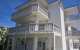Apartmani Jureta