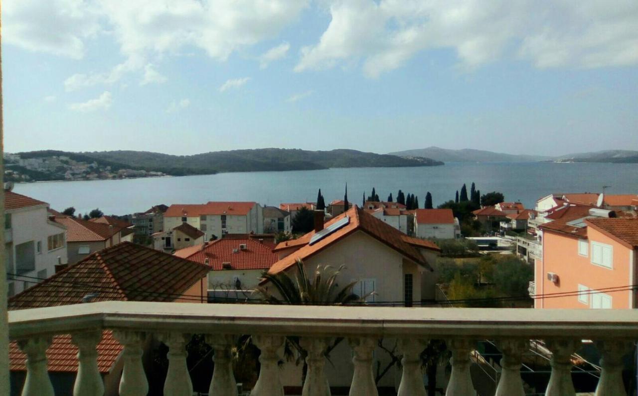 Apartmani Jureta Okrug Gornji Exterior foto