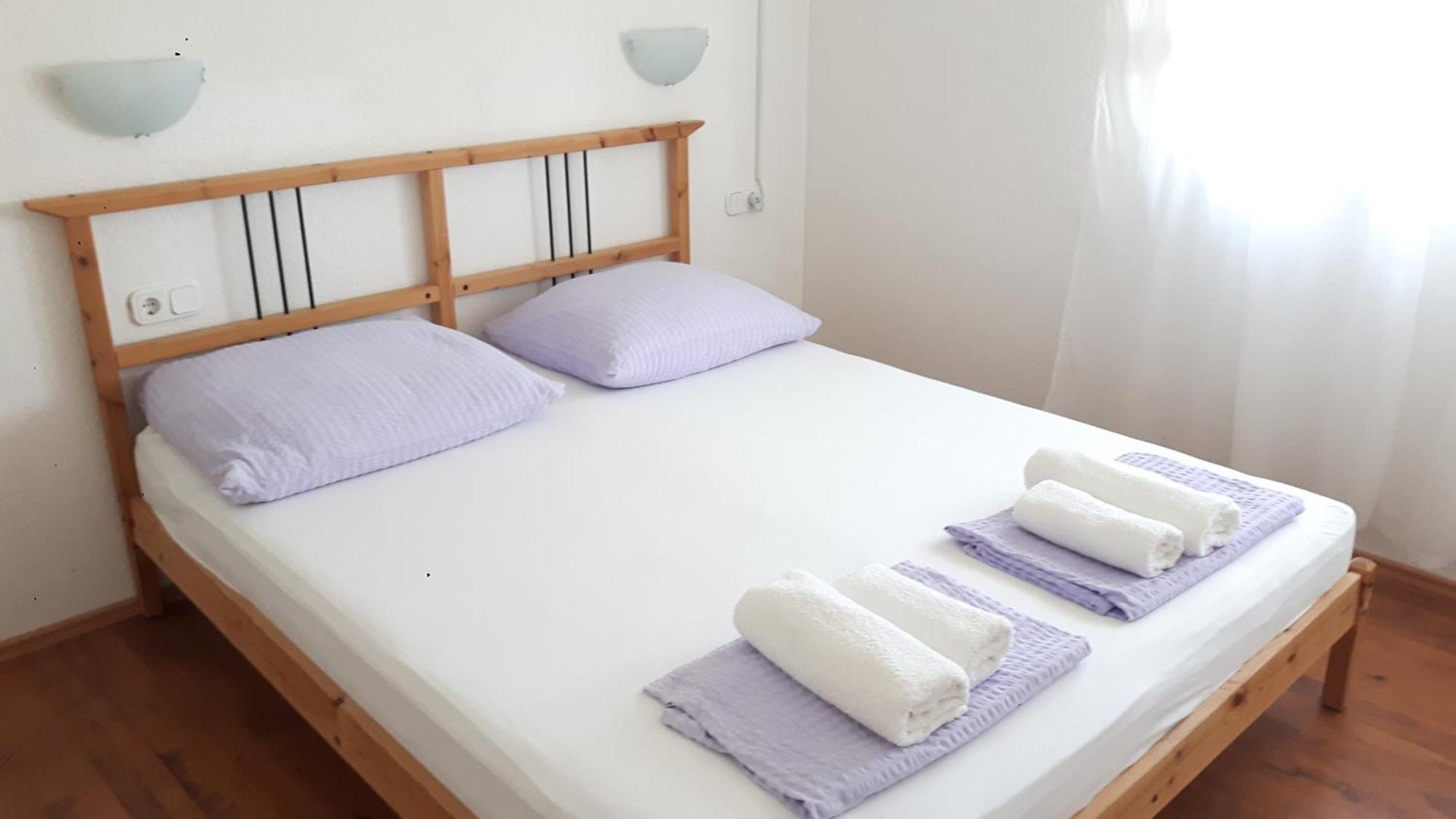 Apartmani Jureta Okrug Gornji Exterior foto