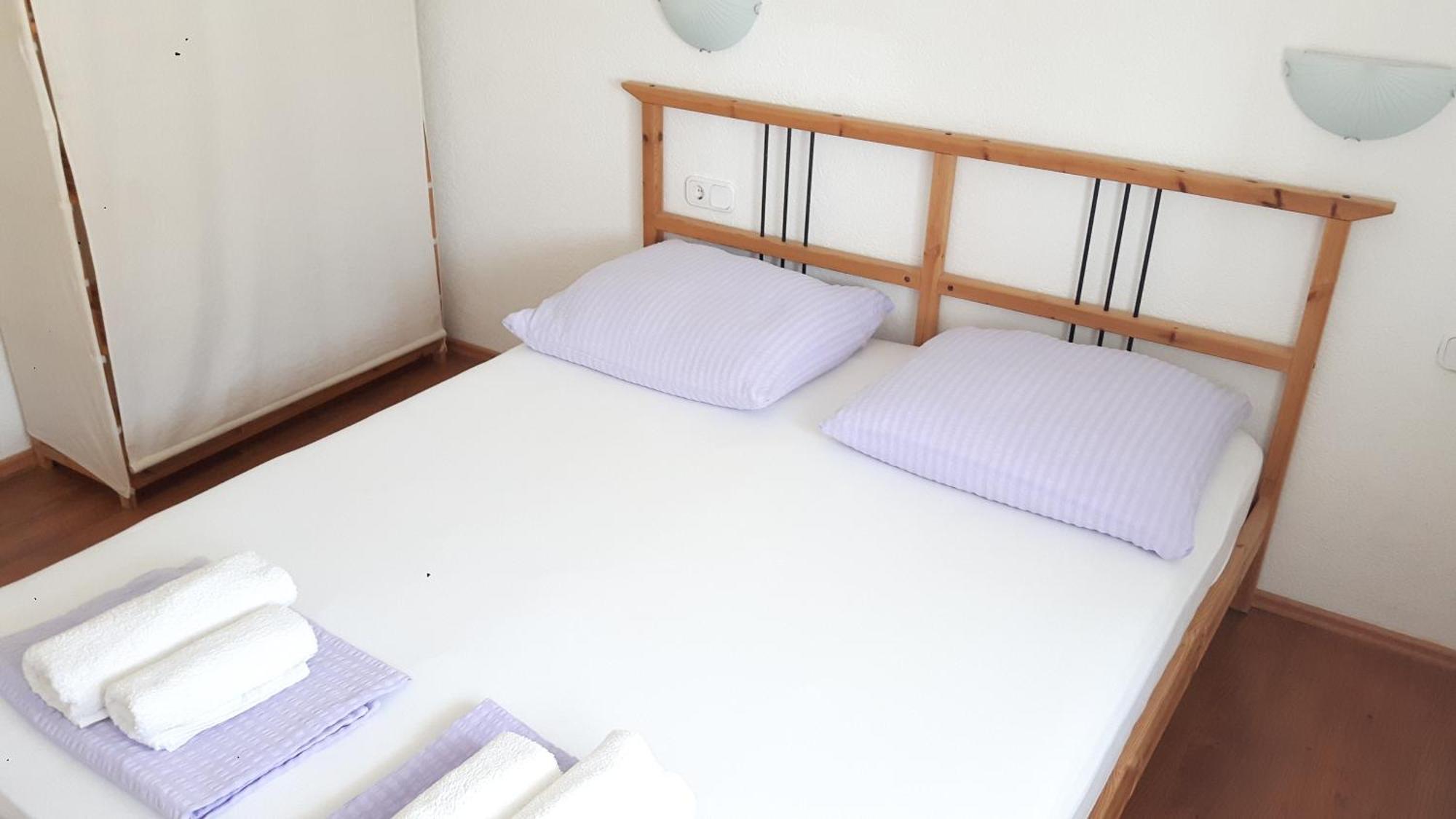 Apartmani Jureta Okrug Gornji Exterior foto