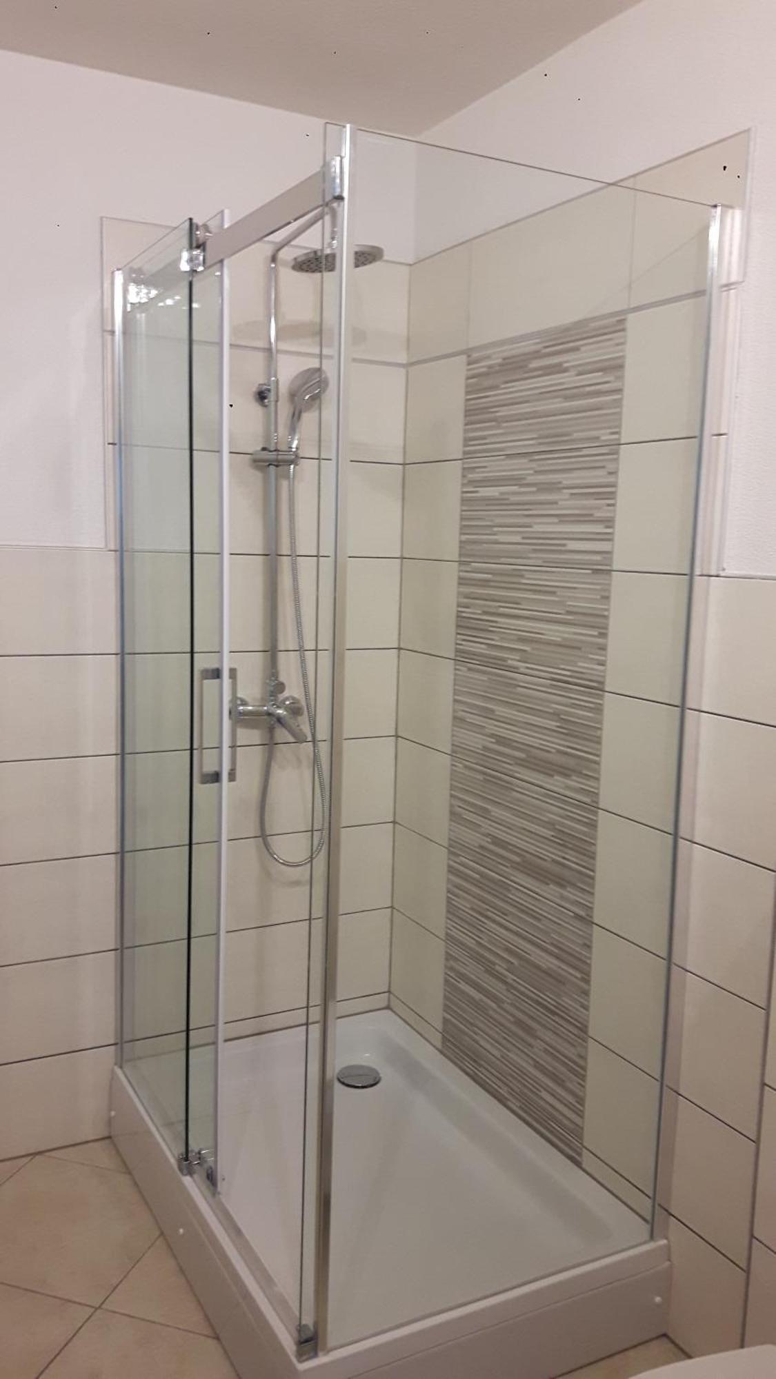 Apartmani Jureta Okrug Gornji Exterior foto