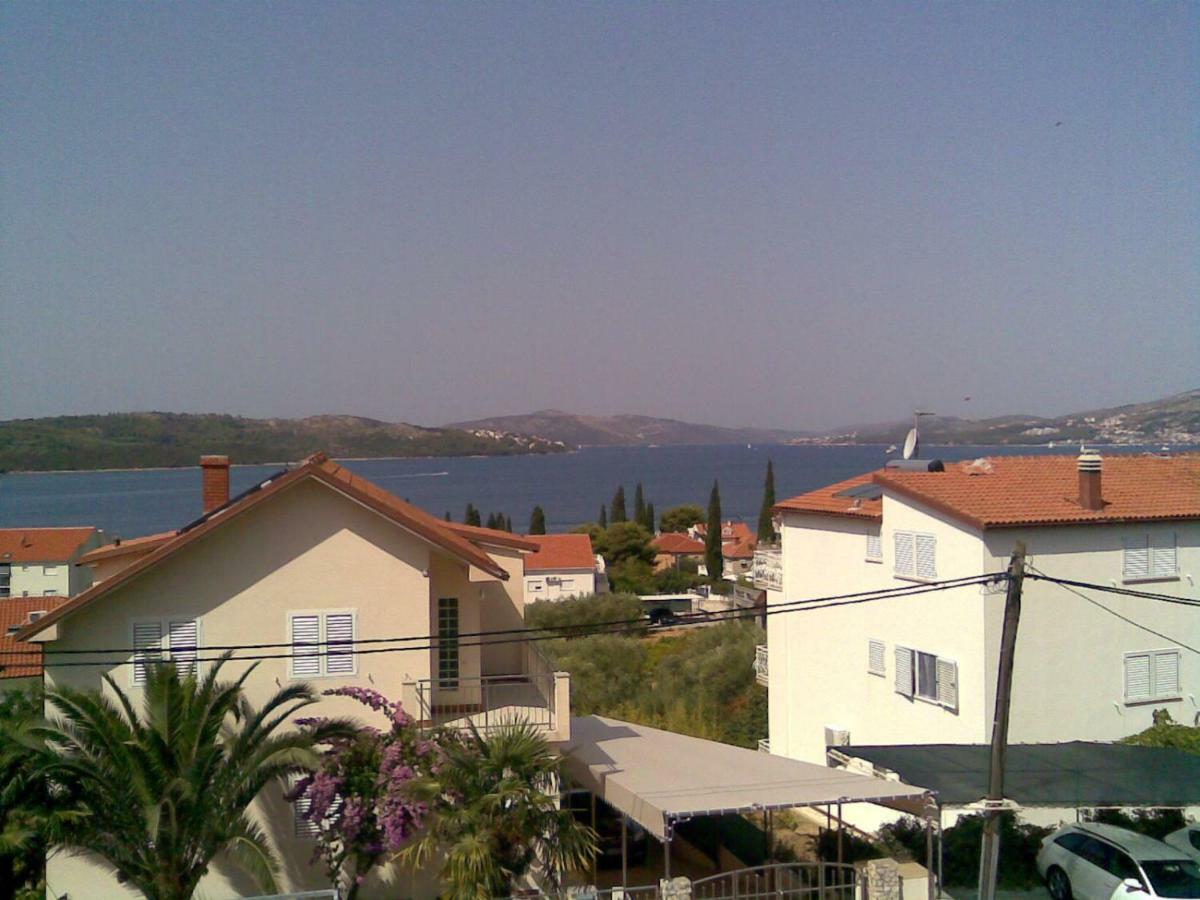 Apartmani Jureta Okrug Gornji Exterior foto